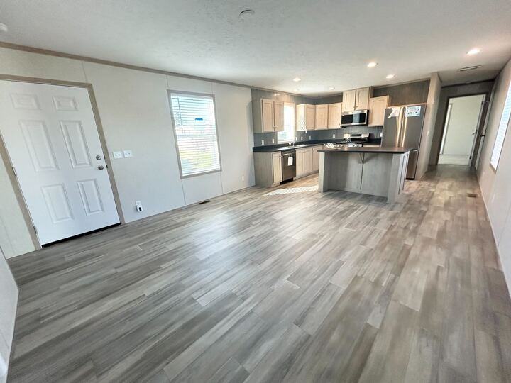 29773 W Deerfield Ct #124 - Photo 6 of 22