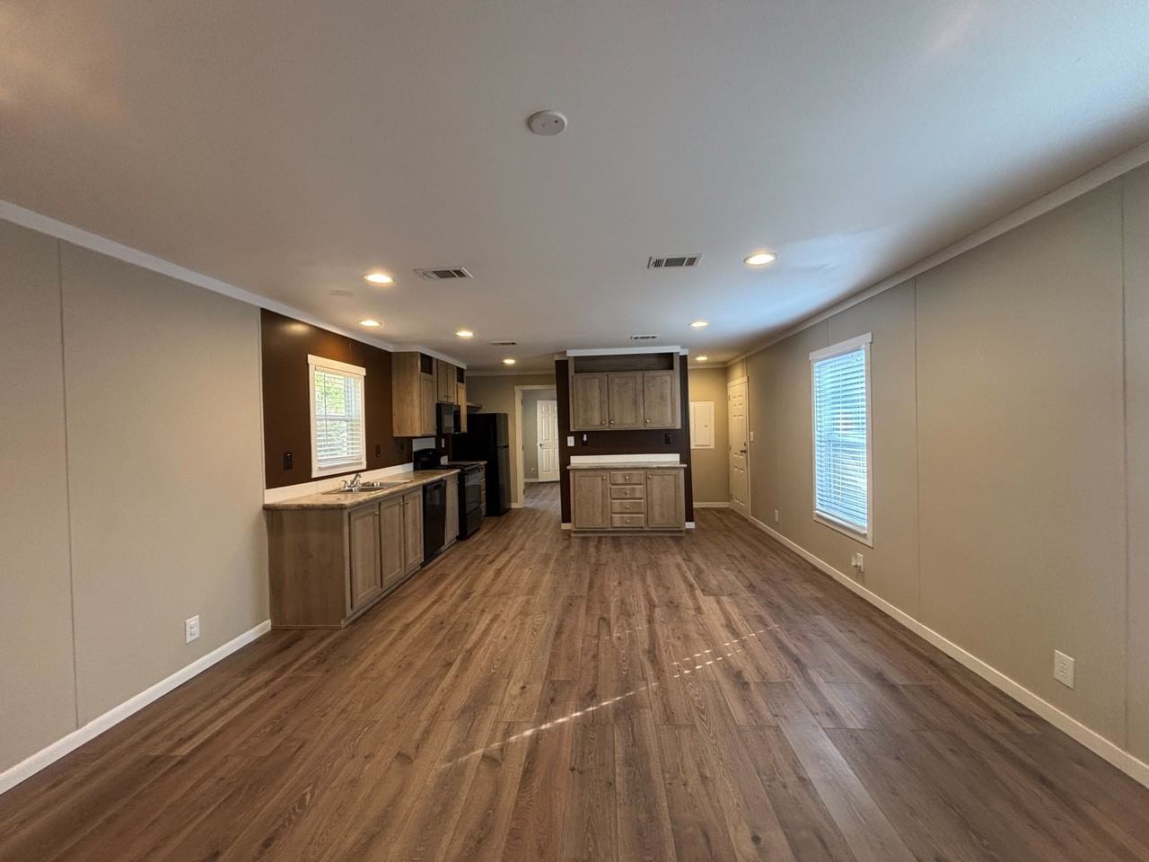 231 Fryer Street - Photo 5 of 27