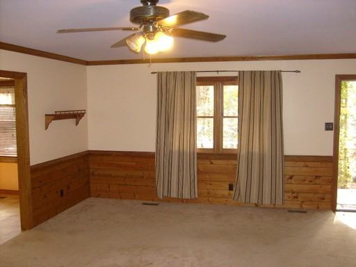 2008 Westwood Ct - Photo 3 of 11