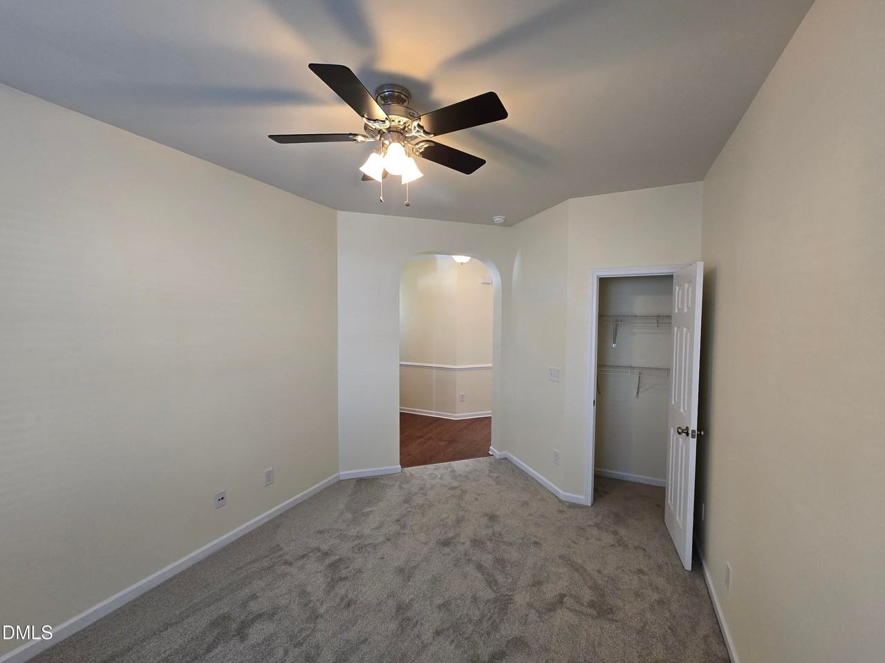 912 Garden Square Lane - Photo 6 of 28