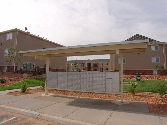 Oasis Palms - Photo 3 of 10