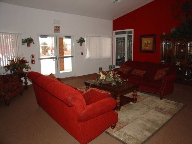 Oasis Palms - Photo 7 of 10