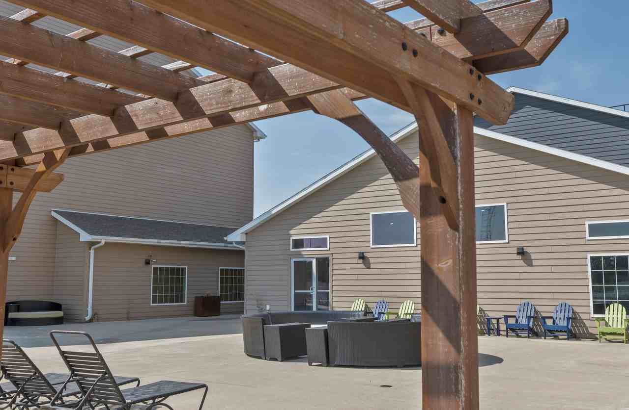 Dakota Pointe - Photo 2 of 48