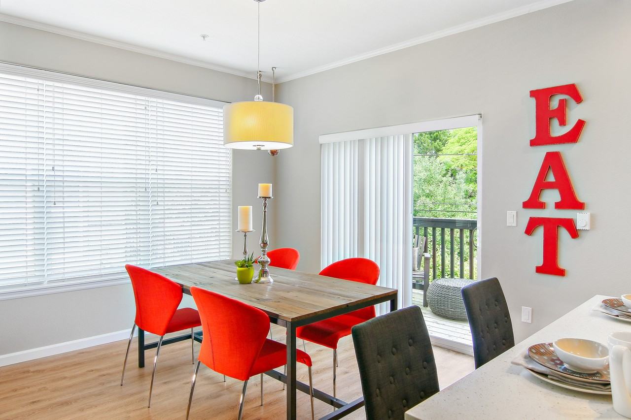 Latitude - Photo 5 of 50