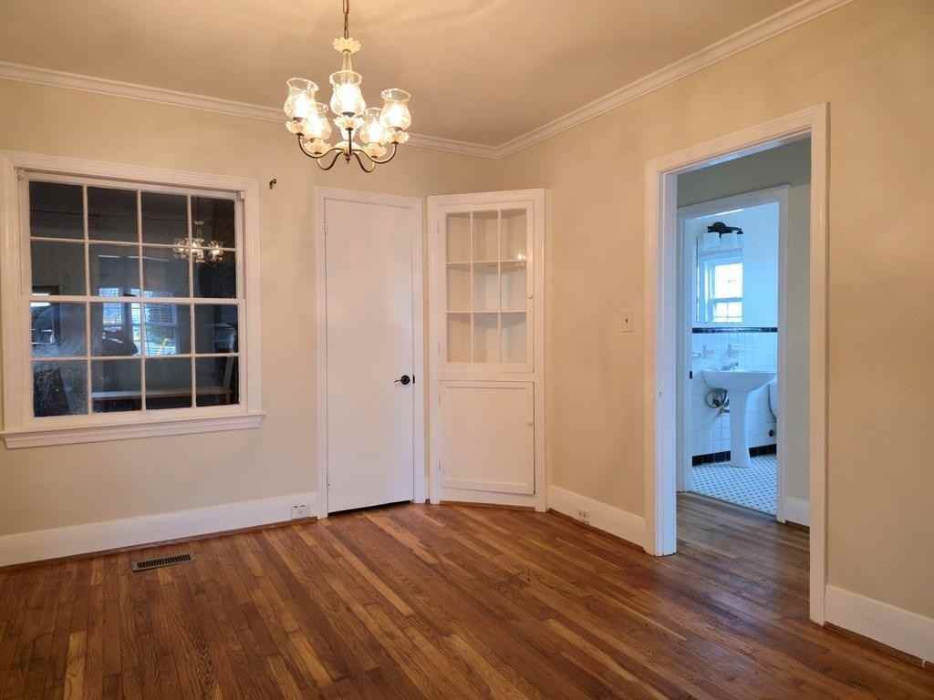 800 Thornton Place - Photo 5 of 12