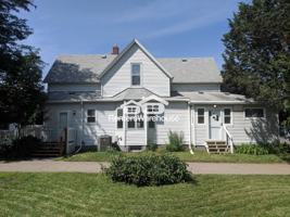 featured image of 613 Bay Street