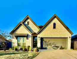 featured image of 15707 Autumn Sun Ct