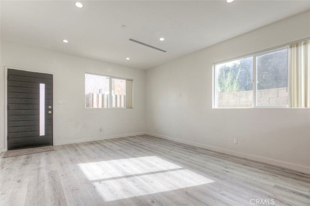 10343 Jardine Ave - Photo 7 of 23