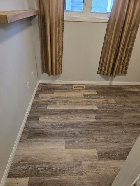 48 Front St S - Photo 3 of 10