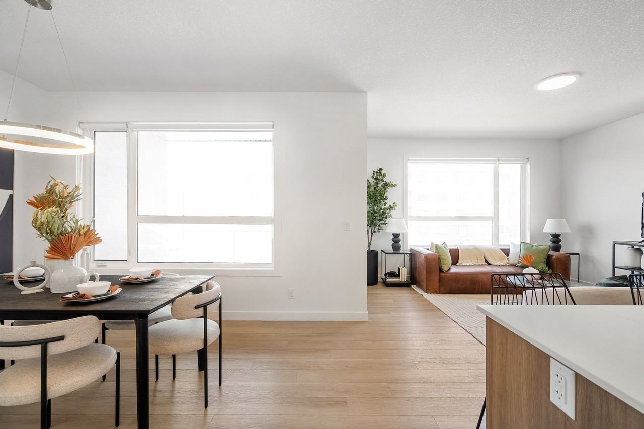 2202 77 St Sw - Photo 3 of 34