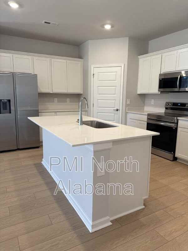 15733 Ruthie Lynn Dr - Photo 3 of 23