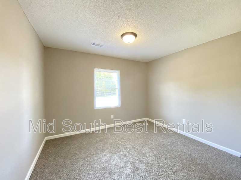 16 Rhodes Street - Photo 7 of 16