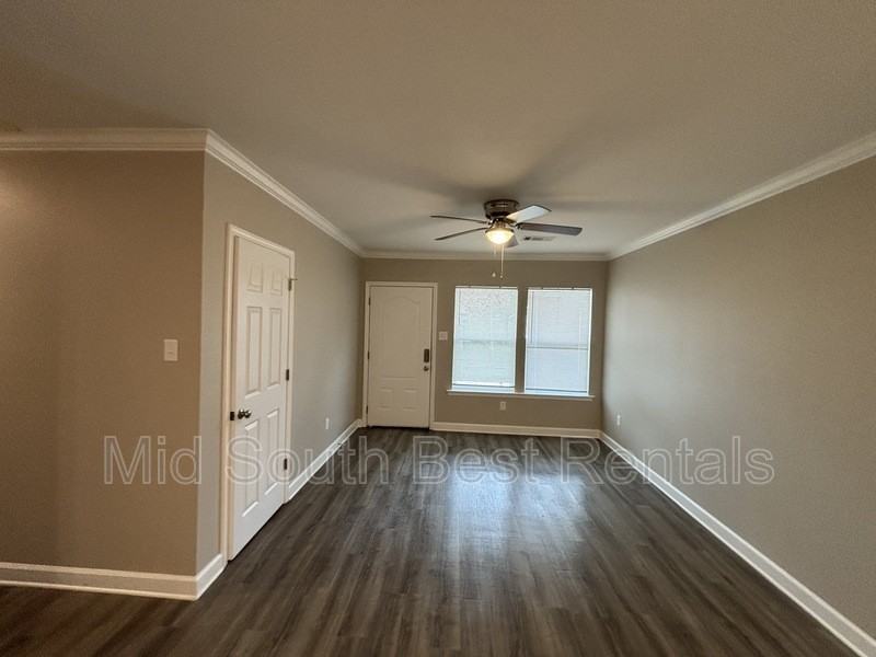 1422 South Cedar Street - Photo 2 of 12