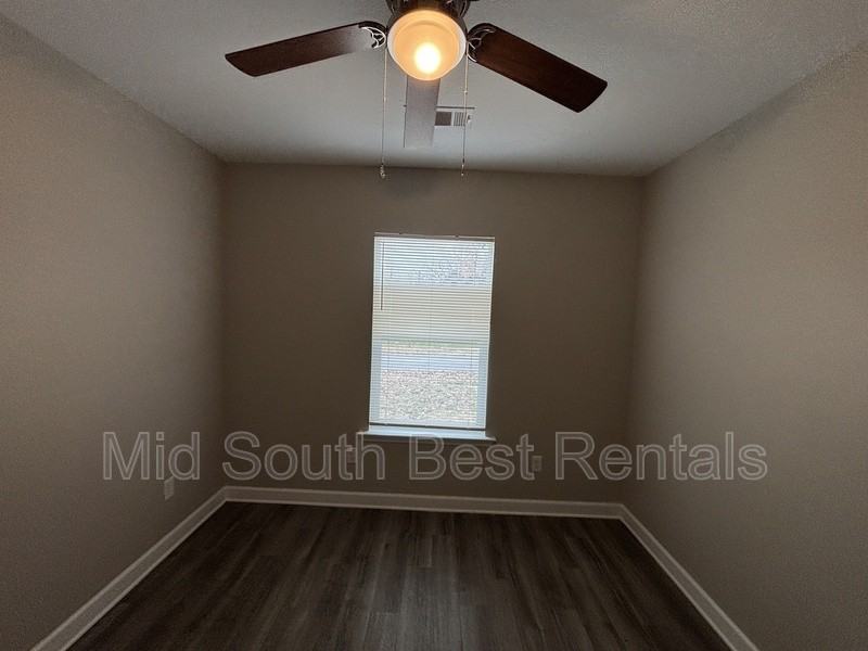 1422 South Cedar Street - Photo 6 of 12