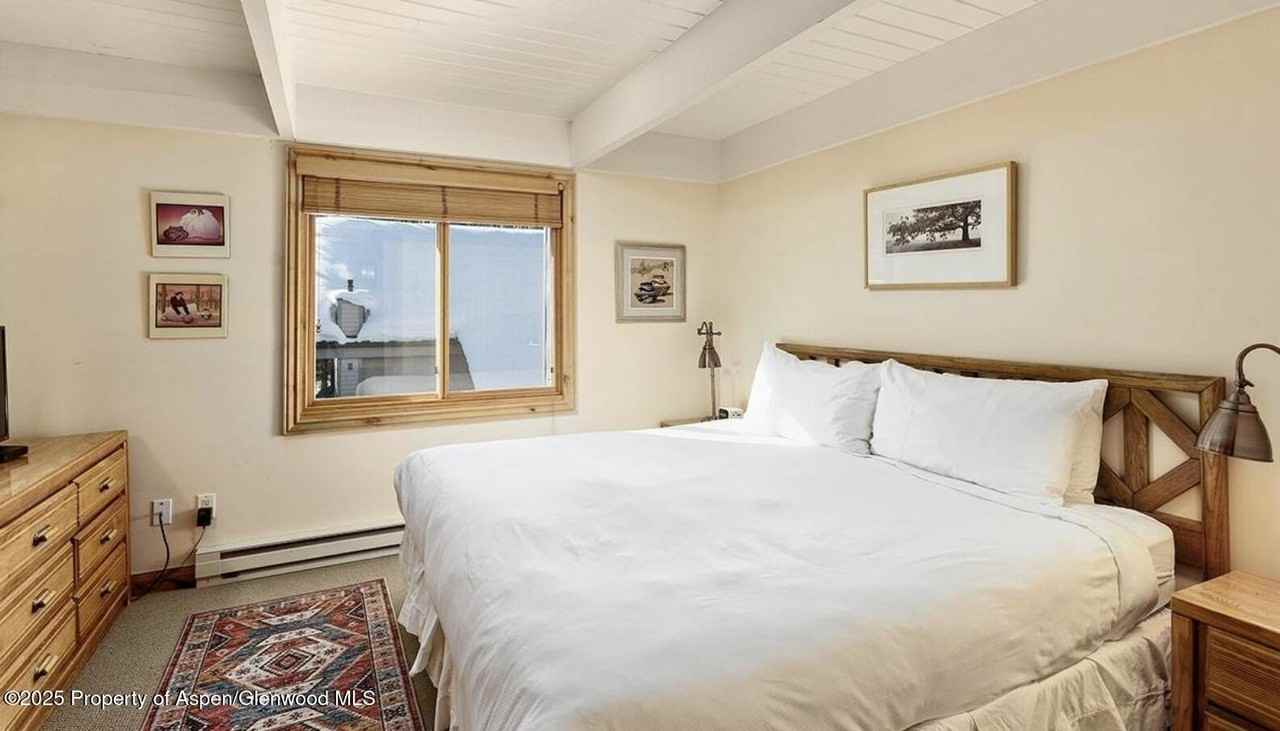 901 East Hyman Avenue #13 - Photo 5 of 12