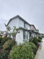 featured image of 418 S Summit St #101