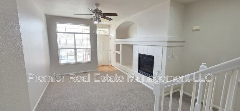 1381 South Dayton Court - Photo 3 of 32