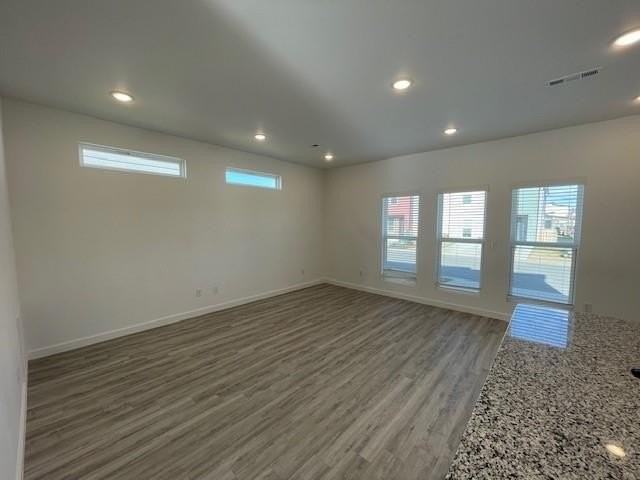 841 Massachusetts Ave - Photo 4 of 17