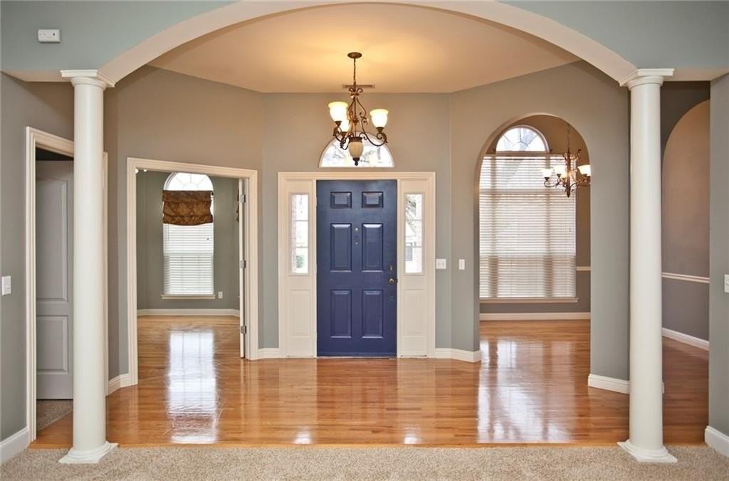 5304 S 44th St - Photo 5 of 32