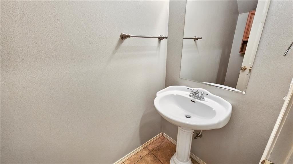 4111 Sw Shadowrock Pl #1 - Photo 3 of 18