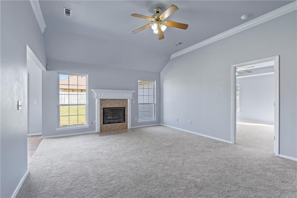 607 Amanda Dr - Photo 4 of 26