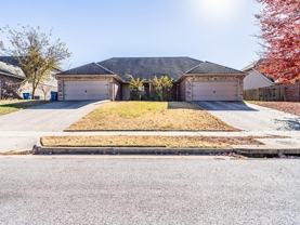 3007 Southwest Amberwood Boulevard #2 - Photo 1 of 1