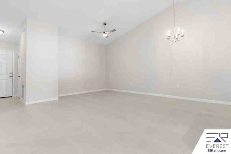 3 Unity Ct #B - Photo 7 of 45