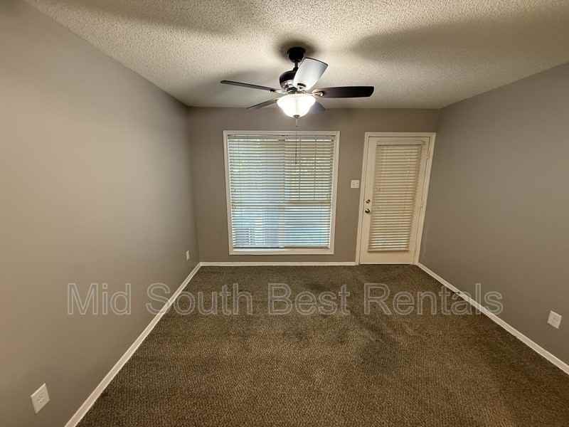 3050 Greenlodge Lane - Photo 2 of 13