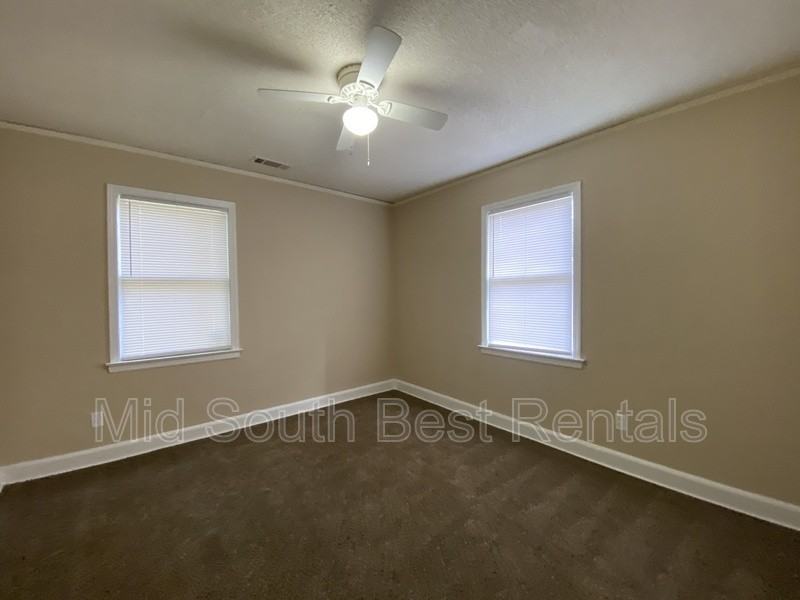 1517 Pendleton Street - Photo 7 of 12