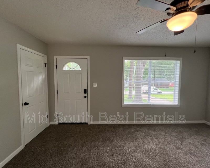 3497 Pryor St - Photo 2 of 11