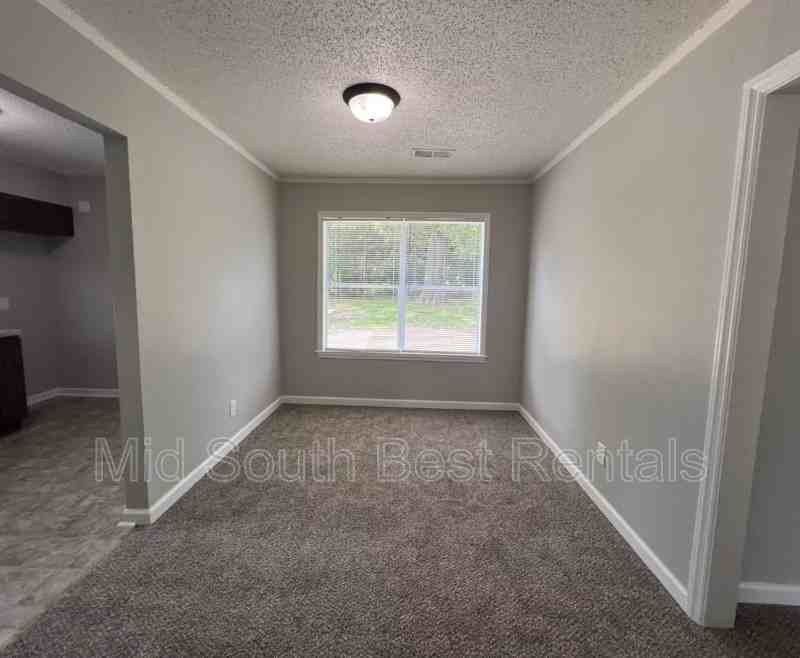 3497 Pryor St - Photo 5 of 11