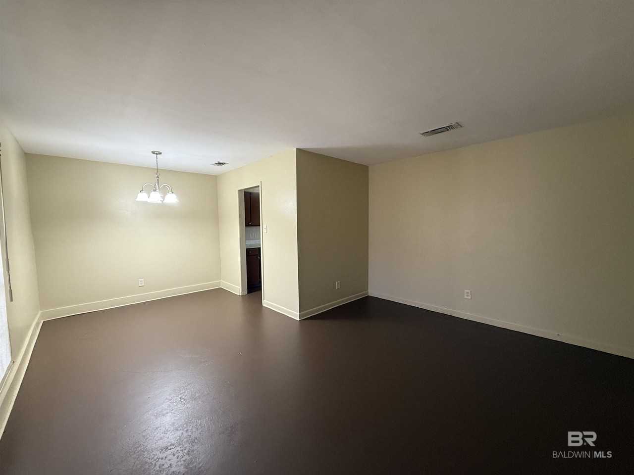 2505 Pollard Rd - Photo 5 of 16