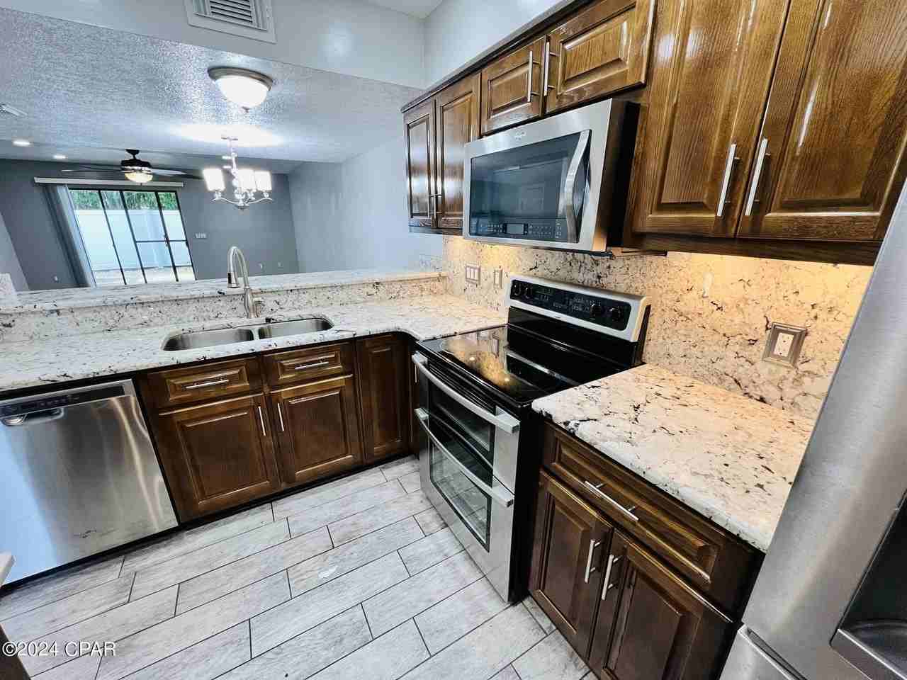 8623 N Lagoon Dr Unit B10 #B10 - Photo 2 of 30