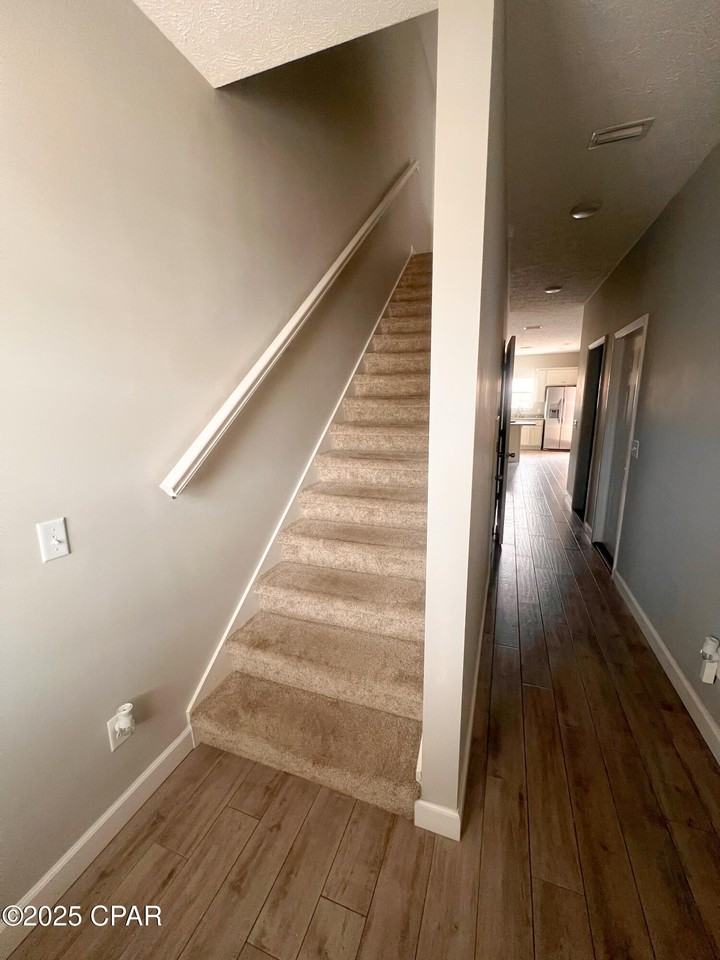 2411 Causeway Manor Court - Photo 5 of 11