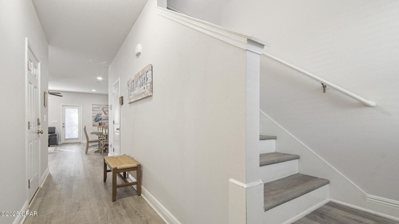 1875 Pointe Drive - Photo 3 of 33