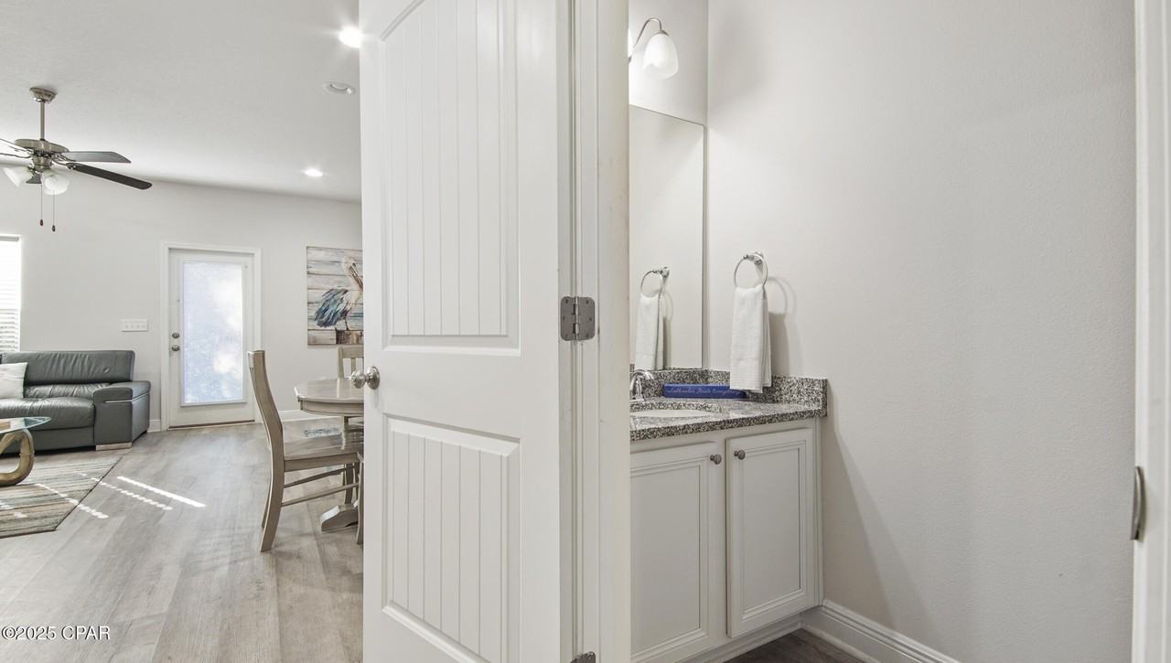 1875 Pointe Drive - Photo 4 of 33