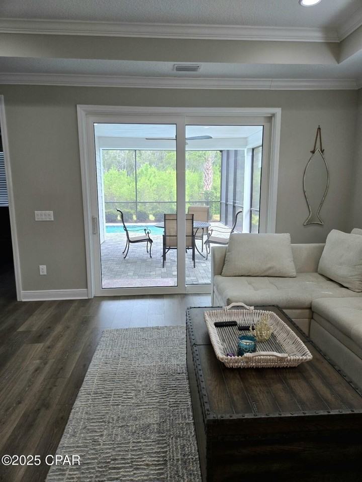 8645 Weekend Dr - Photo 6 of 50