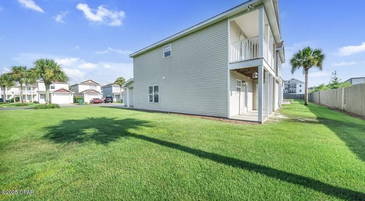 2108 Sterling Cove Boulevard - Photo 7 of 26