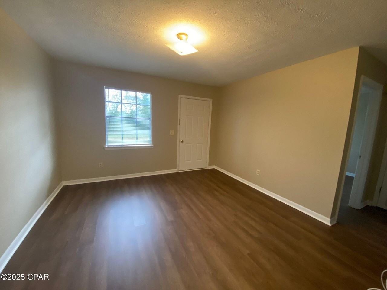 6707 E Highway 22 Apt E #E - Photo 4 of 11