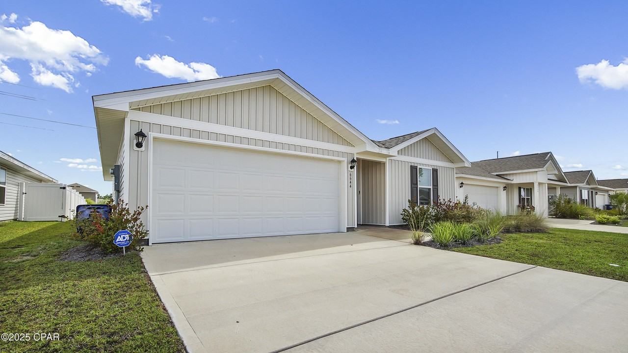 6644 Slabinski Ln - Photo 7 of 36