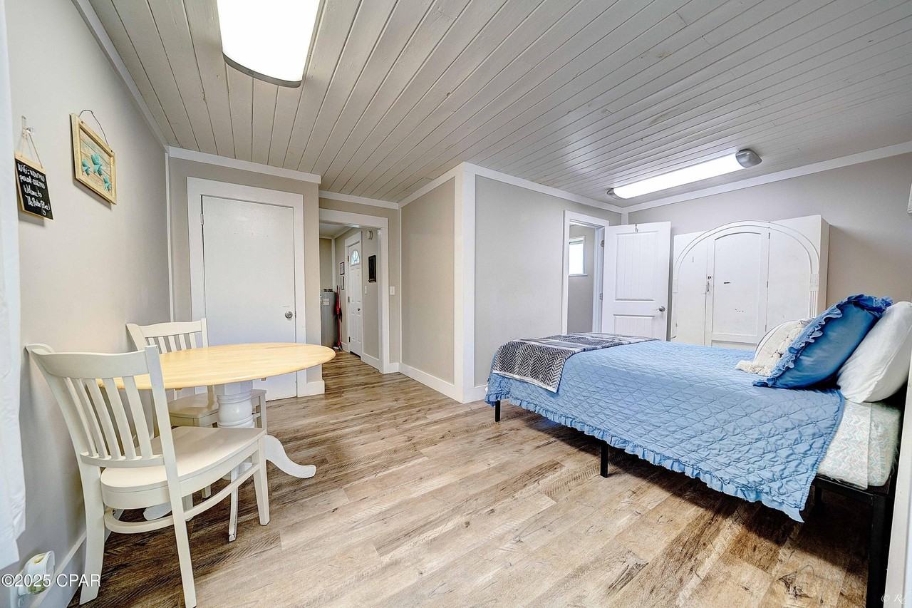 1430 Beck Avenue - Photo 4 of 28