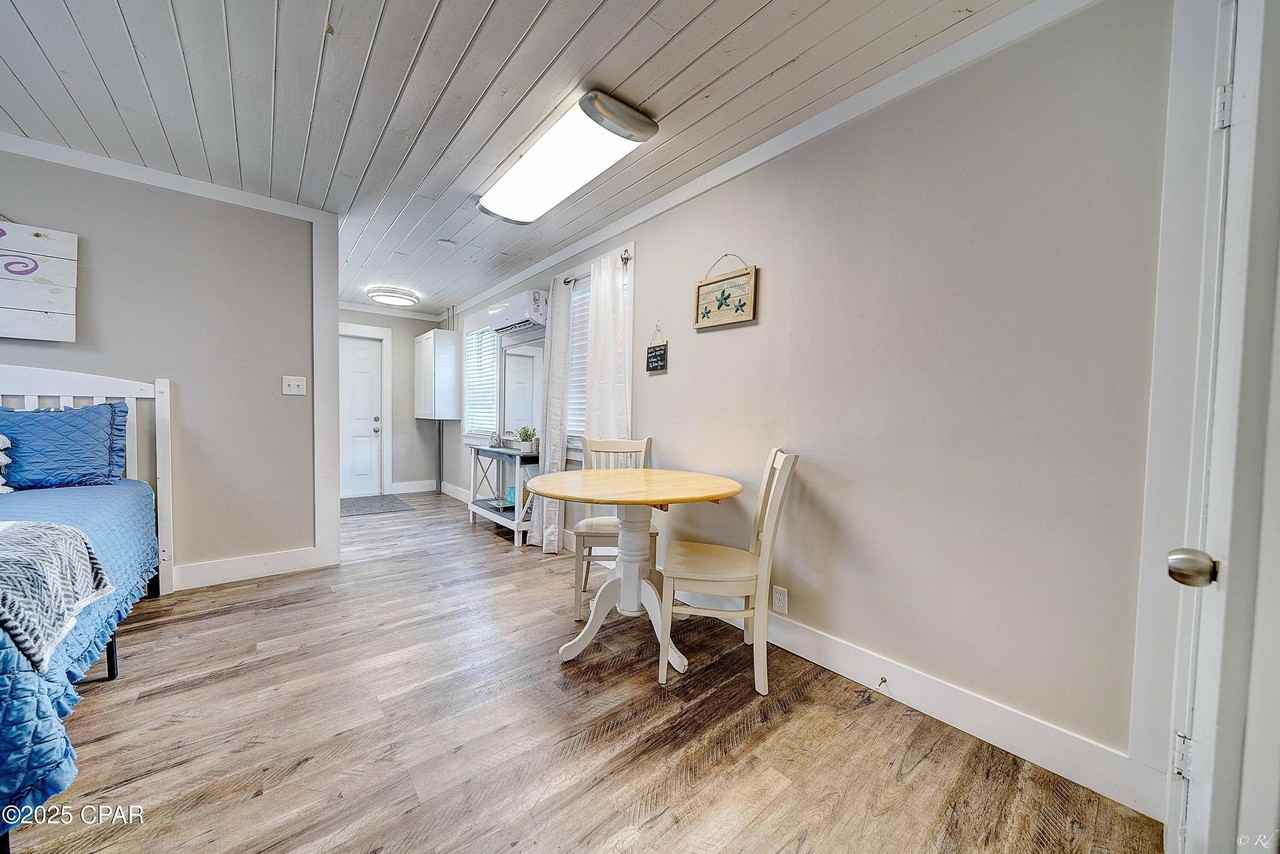 1430 Beck Avenue - Photo 5 of 28