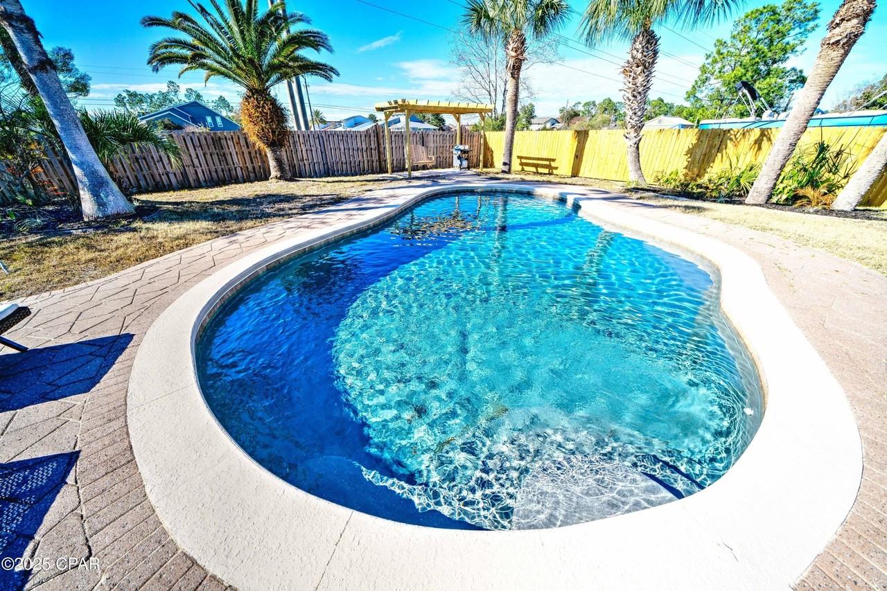 1410 Maryland Avenue - Photo 7 of 38