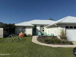 featured image of 128 Seaclusion Circle