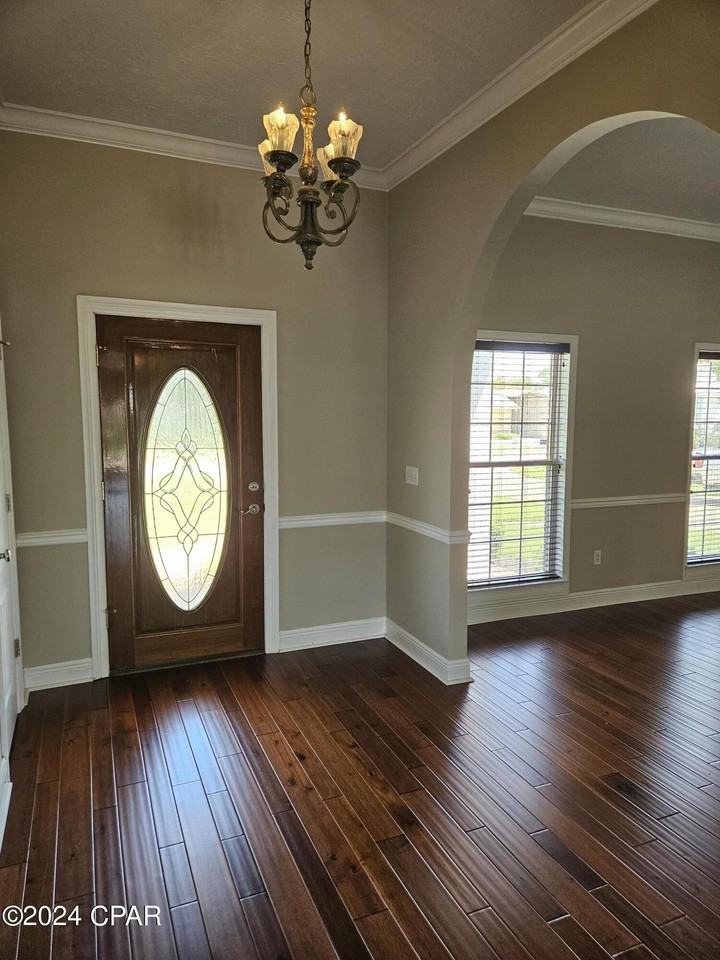 2103 Coral Drive - Photo 4 of 50