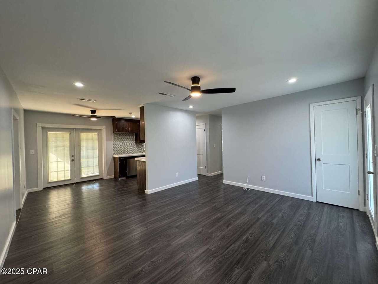 1220 Tennessee Ave - Photo 4 of 19