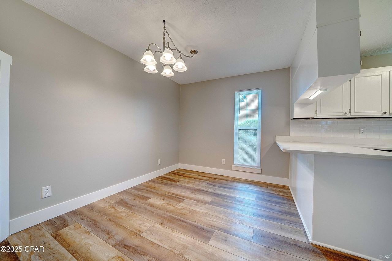 1820 West 24th Street - Photo 7 of 22