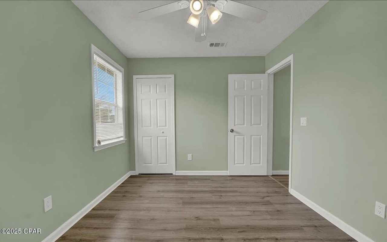 9030 Houston St - Photo 4 of 11