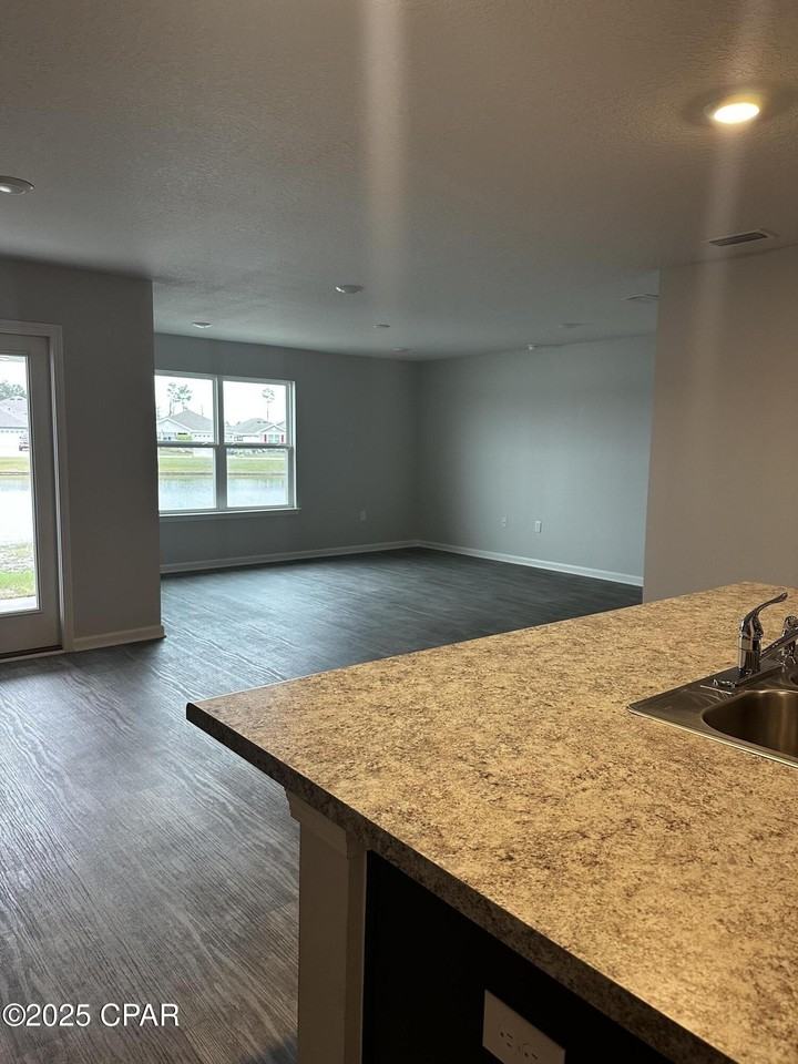 537 Albert Meadow Lane - Photo 4 of 10