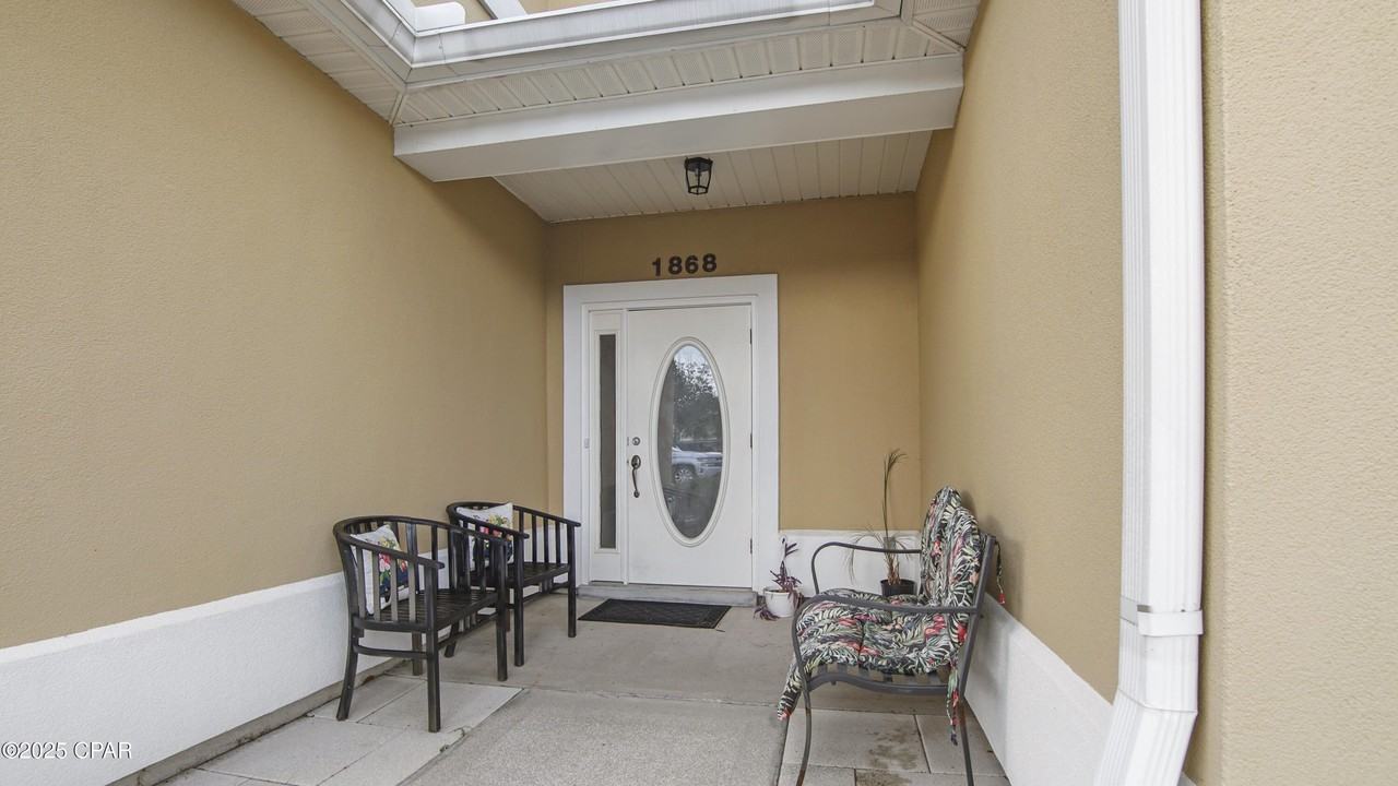 1868 Annabellas Drive - Photo 3 of 50